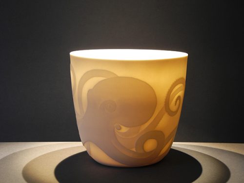 Cathrine Holtet. Octopus Bowl